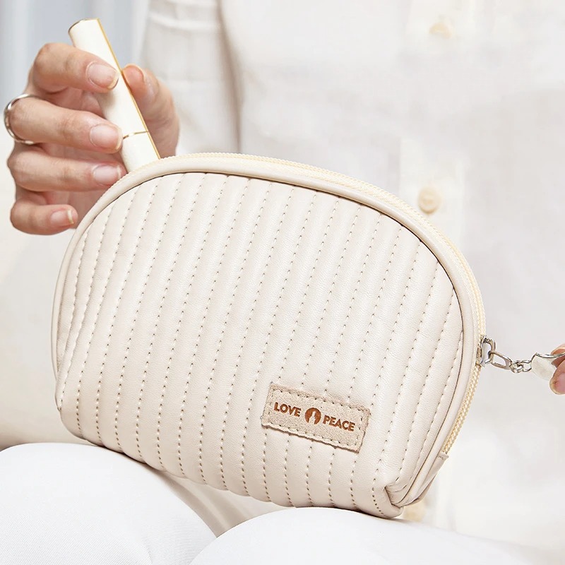 Vista 3 de COSMETIQUERA TOKIO